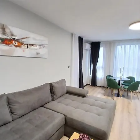 מלון דירות Danaya *