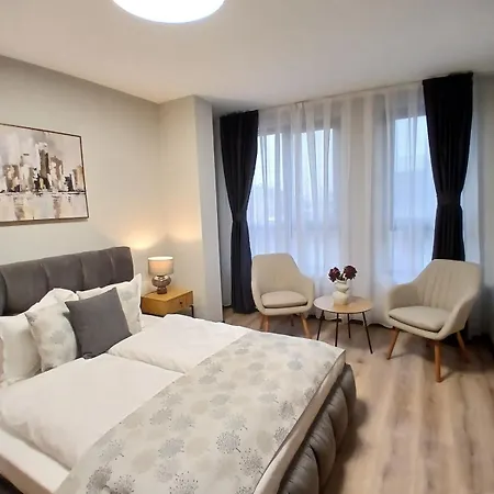 מלון דירות Danaya סטרה זגורה