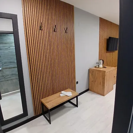 Danaya מלון דירות