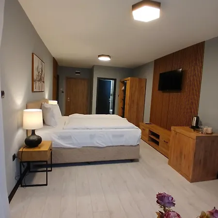 מלון דירות Danaya סטרה זגורה