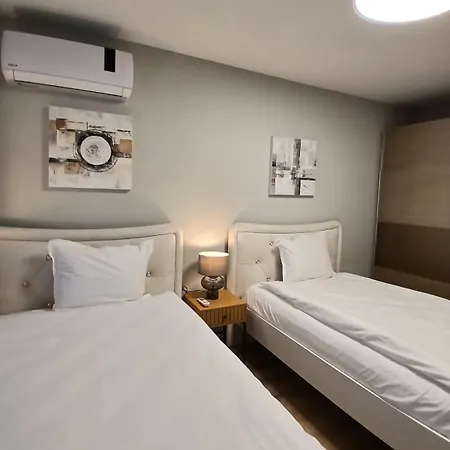 מלון דירות Danaya